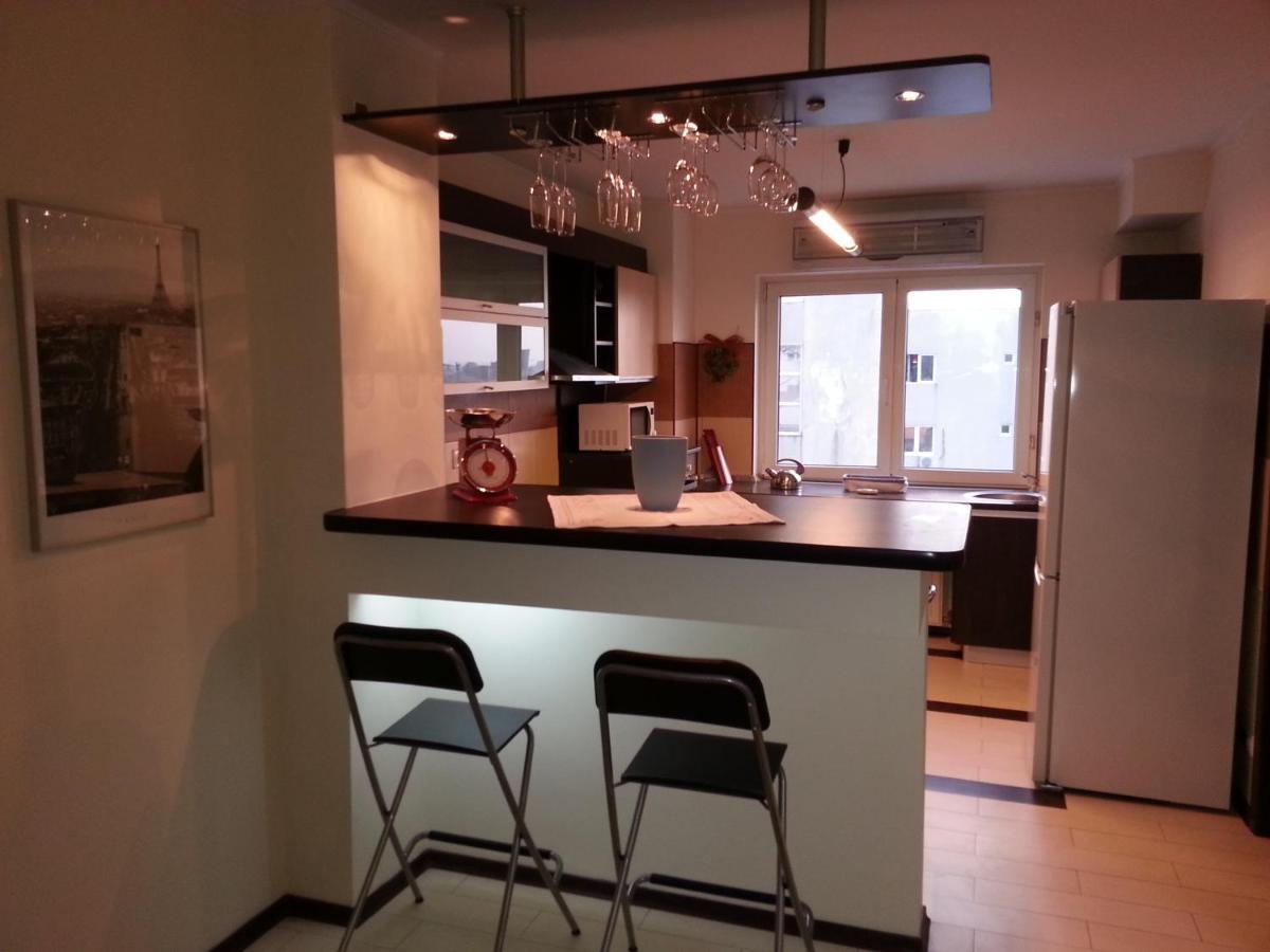 Apartment 3 Rooms Elegant Bucareste Exterior foto